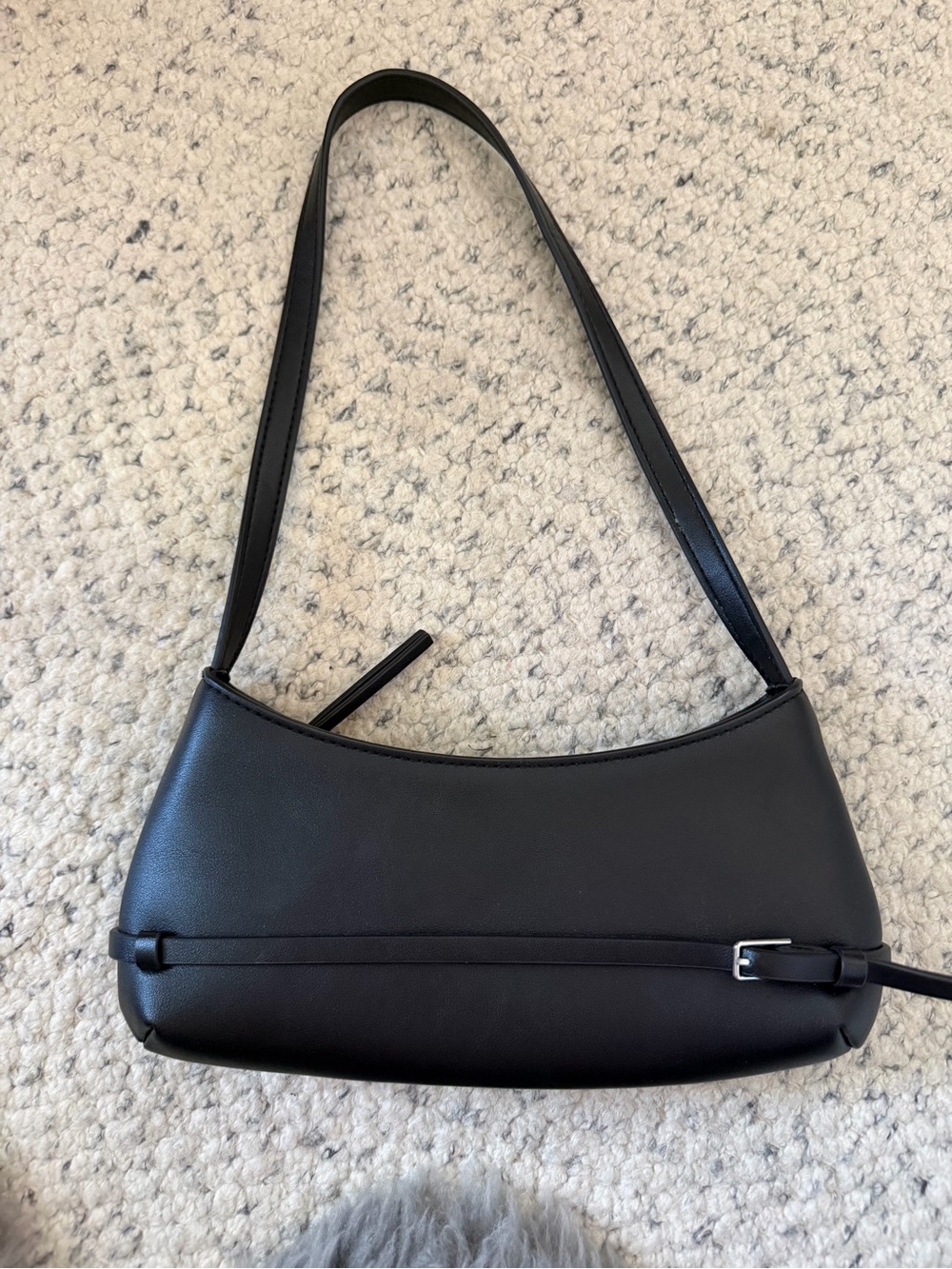 Black Hailey Bieber Style Bag - Oak & Fort